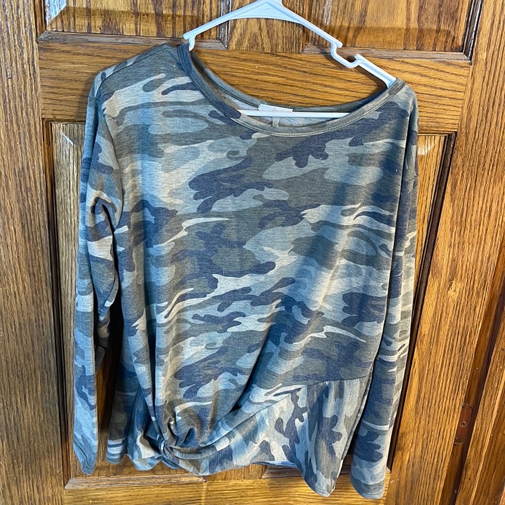 Large Camo Top